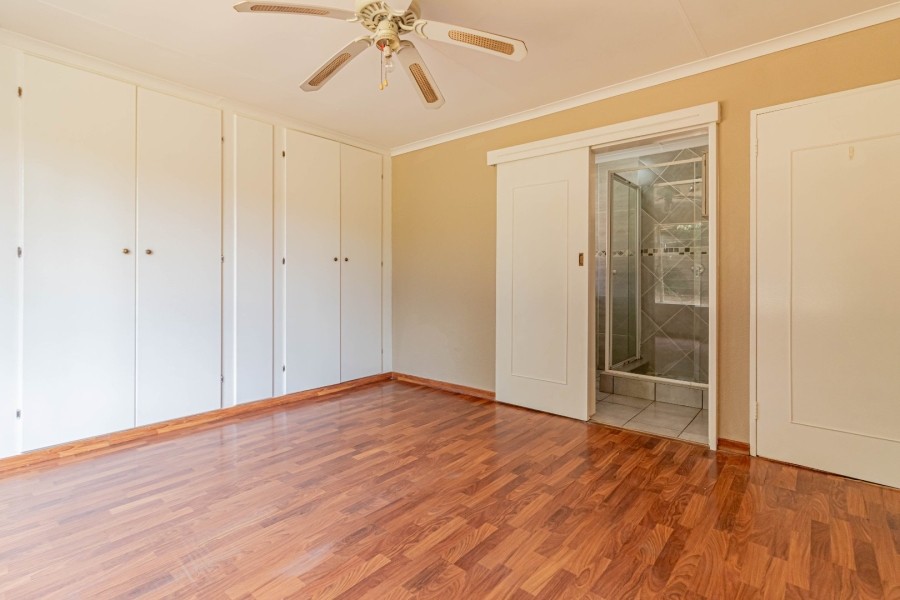 3 Bedroom Property for Sale in Van Riebeeck Park Gauteng