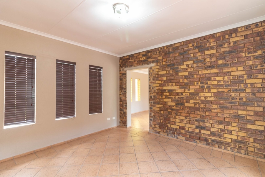 3 Bedroom Property for Sale in Van Riebeeck Park Gauteng