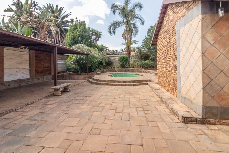 3 Bedroom Property for Sale in Van Riebeeck Park Gauteng