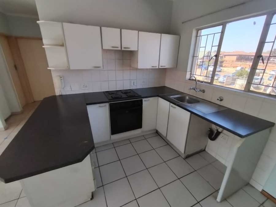 2 Bedroom Property for Sale in Kempton Park Central Gauteng