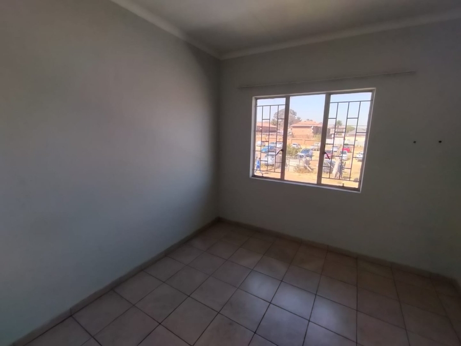 2 Bedroom Property for Sale in Kempton Park Central Gauteng