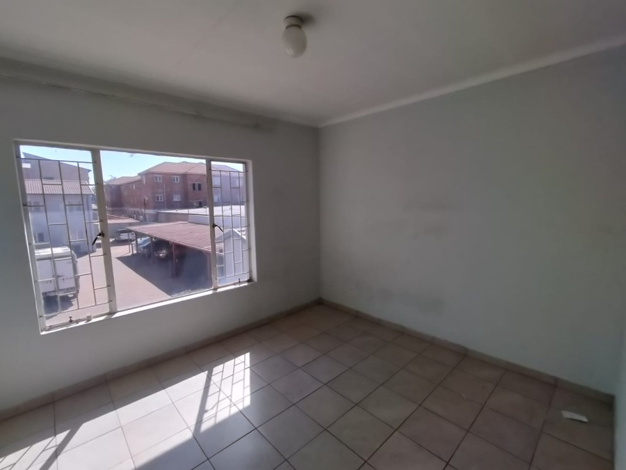 2 Bedroom Property for Sale in Kempton Park Central Gauteng