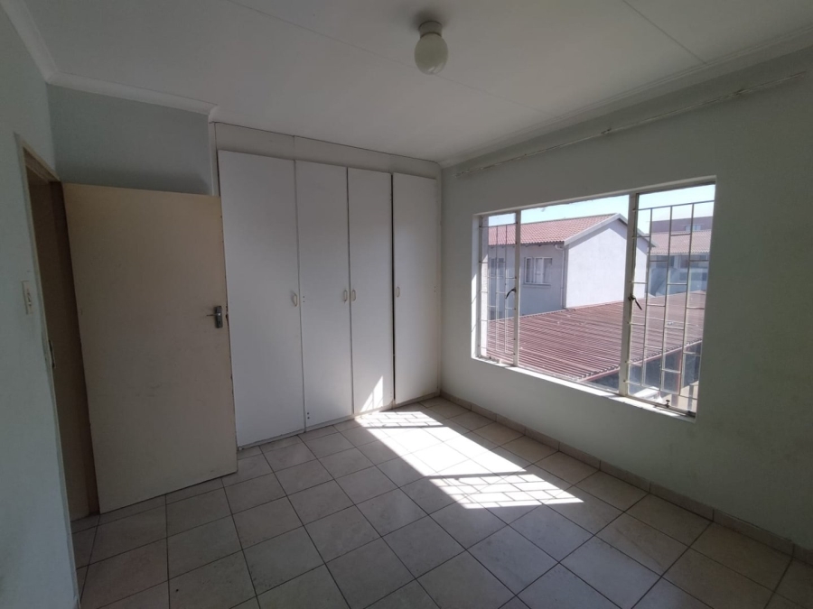2 Bedroom Property for Sale in Kempton Park Central Gauteng