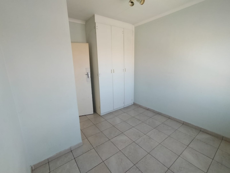 2 Bedroom Property for Sale in Kempton Park Central Gauteng