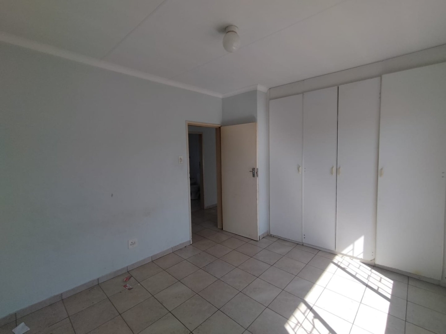 2 Bedroom Property for Sale in Kempton Park Central Gauteng