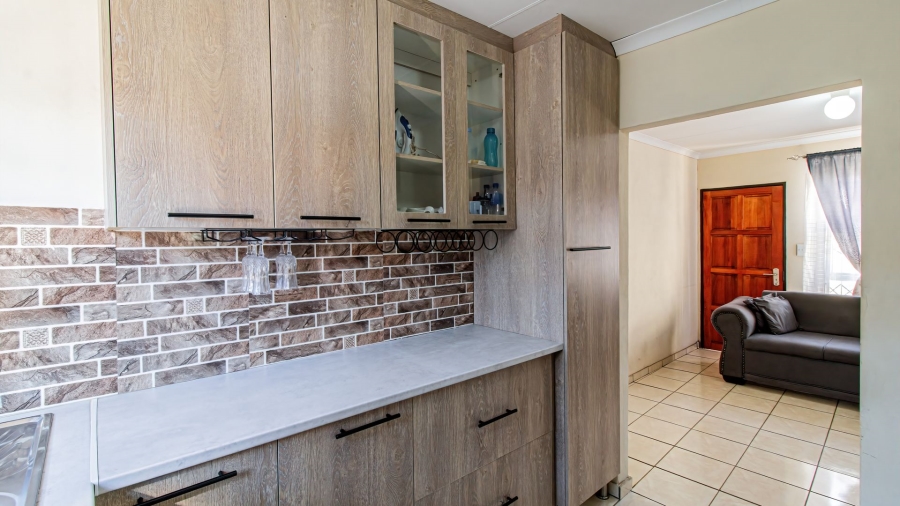 3 Bedroom Property for Sale in Vanderbijlpark CE 4 Gauteng