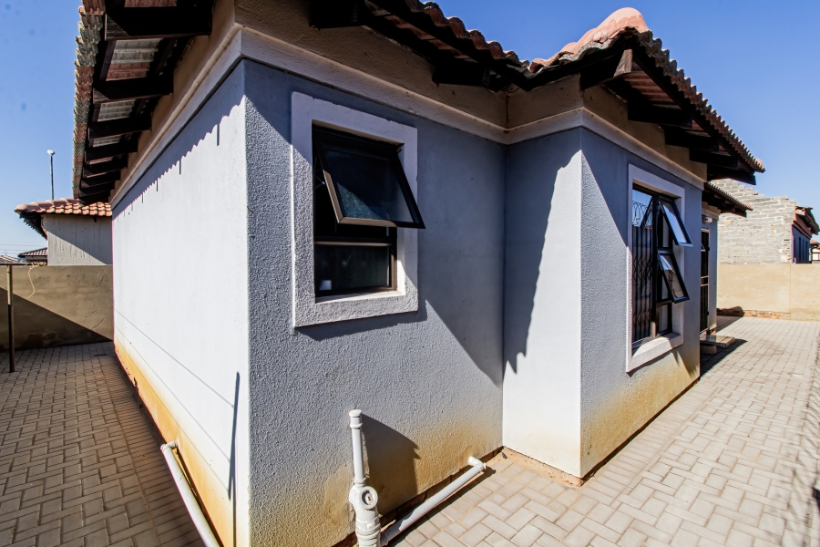 3 Bedroom Property for Sale in Vanderbijlpark CE 4 Gauteng