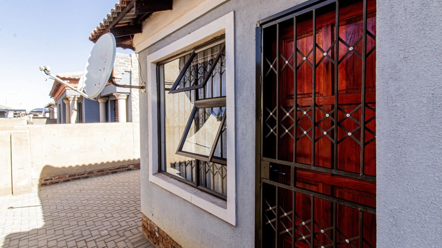 3 Bedroom Property for Sale in Vanderbijlpark CE 4 Gauteng