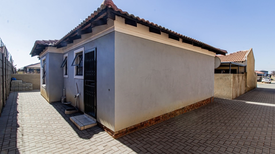 3 Bedroom Property for Sale in Vanderbijlpark CE 4 Gauteng