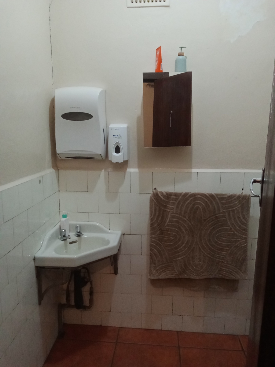 8 Bedroom Property for Sale in Nigel Gauteng