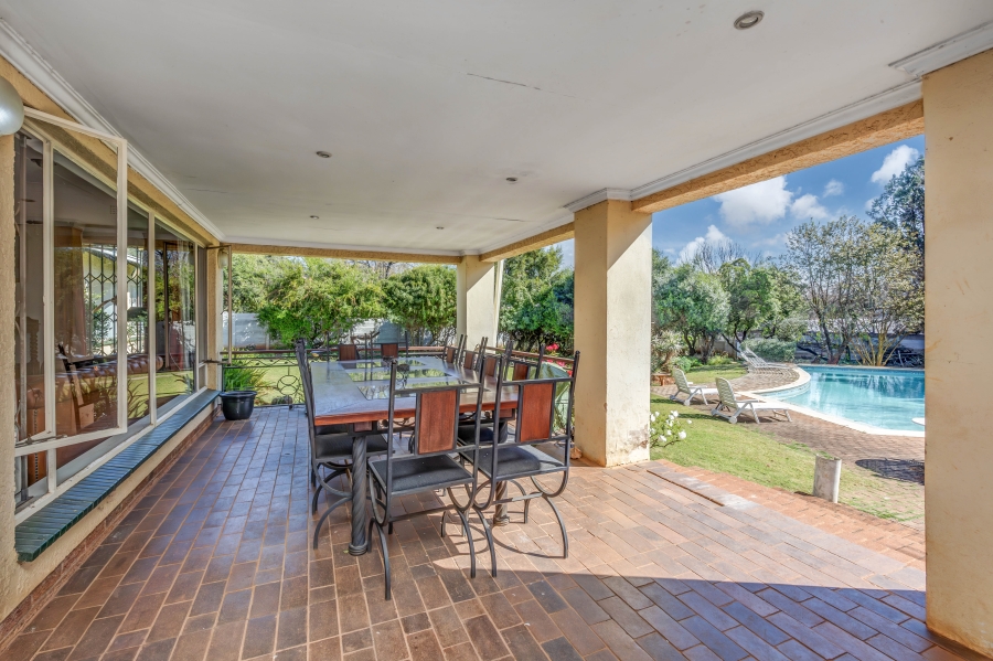4 Bedroom Property for Sale in Northcliff Gauteng