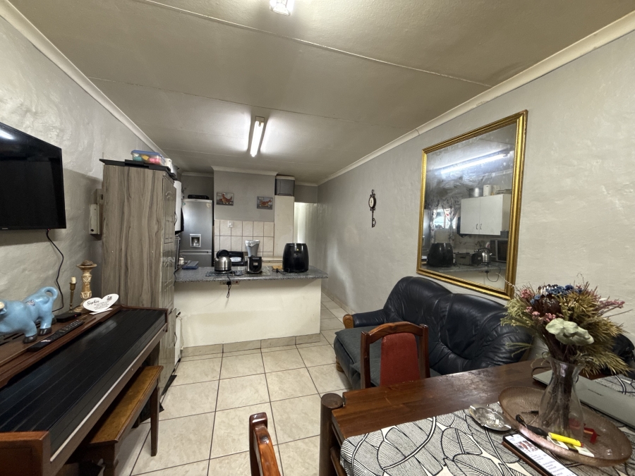 3 Bedroom Property for Sale in Agricultural Holding 475 Gauteng