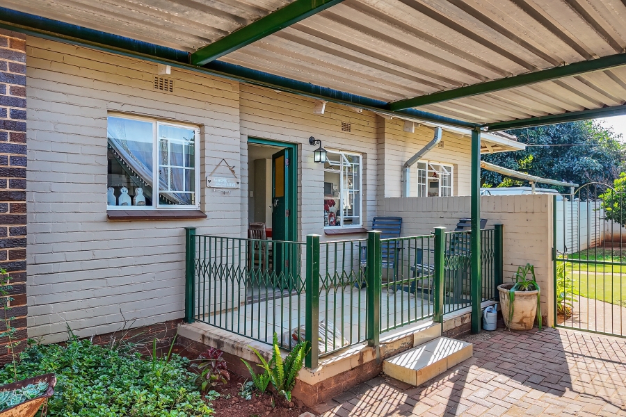 3 Bedroom Property for Sale in Agricultural Holding 475 Gauteng