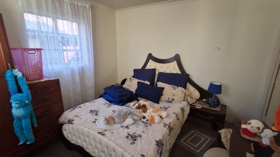 4 Bedroom Property for Sale in Dunnottar Gauteng