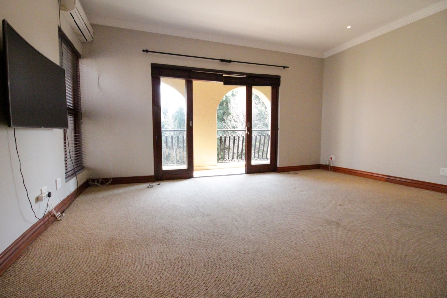 5 Bedroom Property for Sale in Waterkloof Ridge Gauteng
