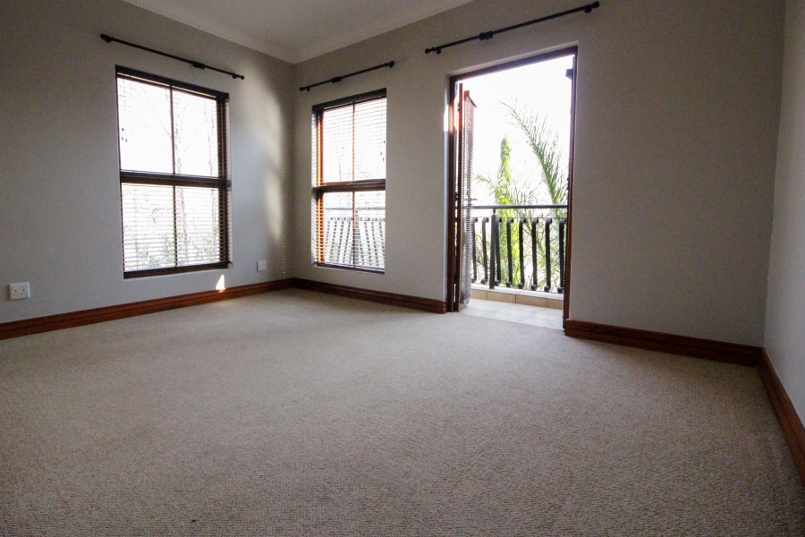 5 Bedroom Property for Sale in Waterkloof Ridge Gauteng