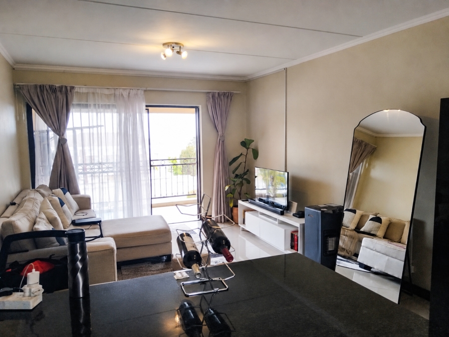 2 Bedroom Property for Sale in Erand Gardens Gauteng