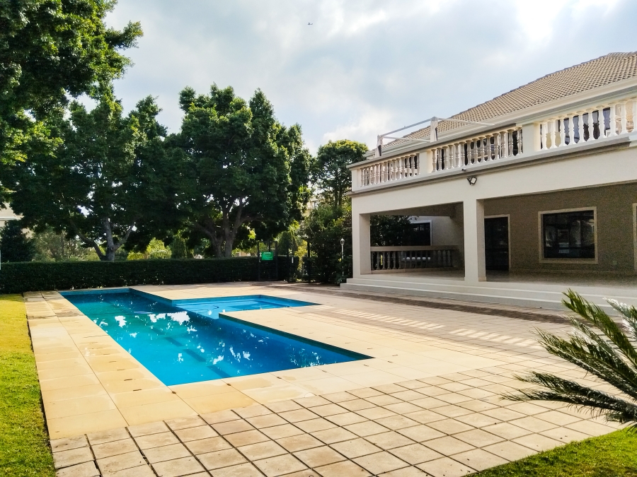 2 Bedroom Property for Sale in Erand Gardens Gauteng