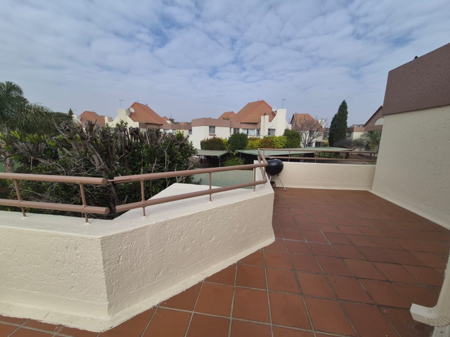 1 Bedroom Property for Sale in Bedfordview Gauteng