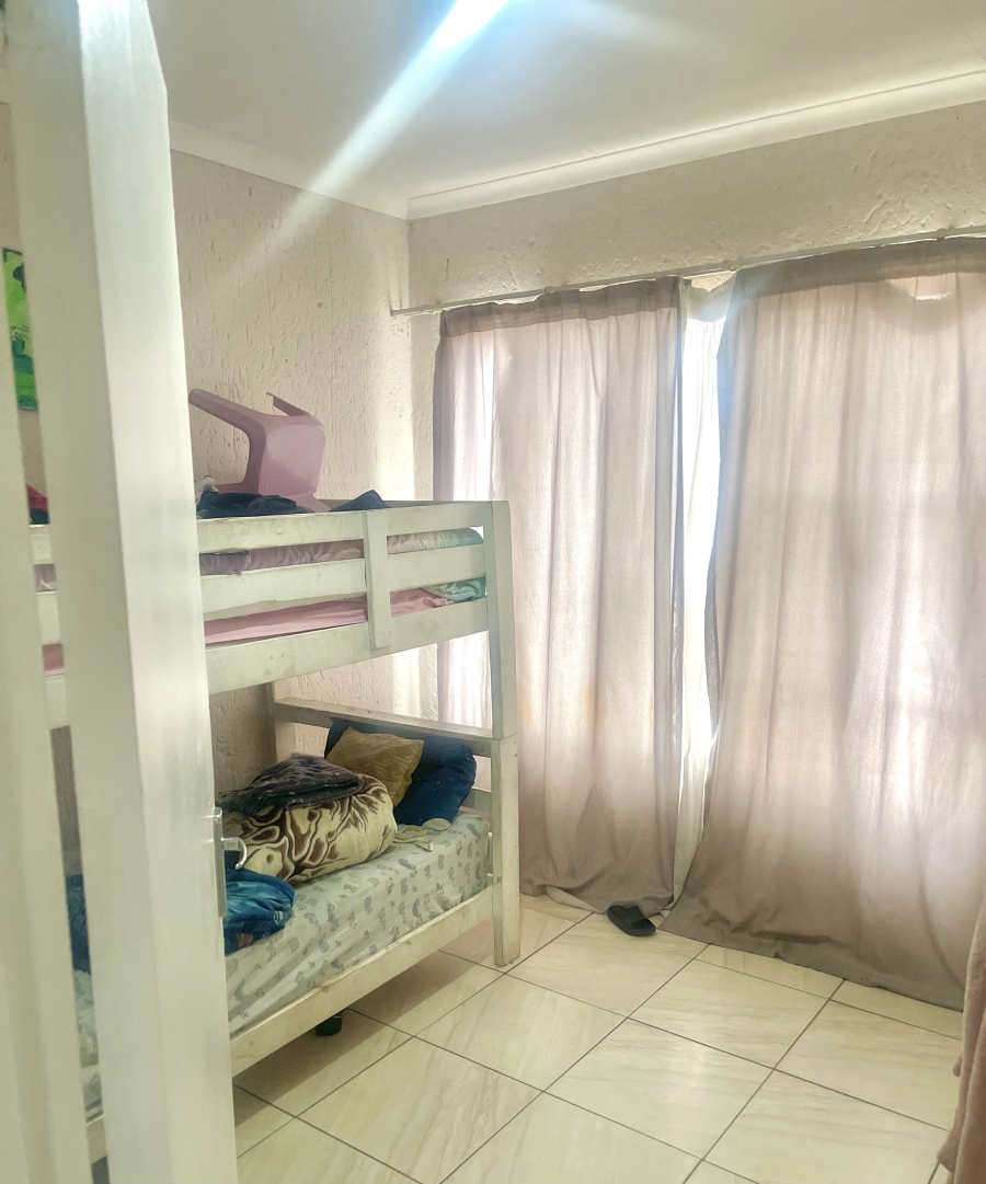 3 Bedroom Property for Sale in Buccleuch Gauteng