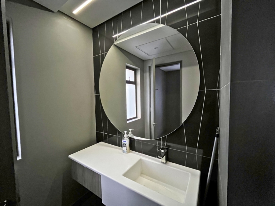 To Let Commercial Property for Rent in Bedford Gardens Gauteng