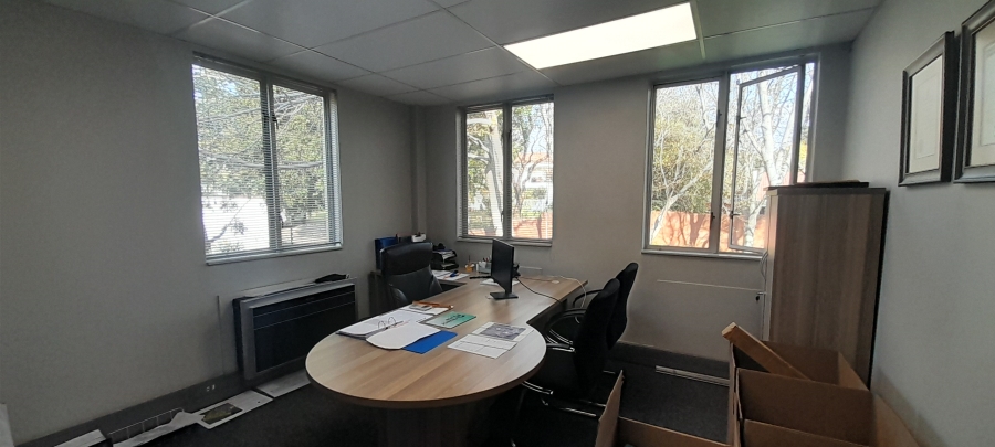 To Let Commercial Property for Rent in Faerie Glen Gauteng