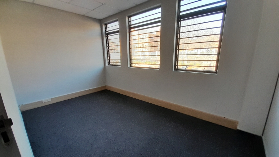 To Let Commercial Property for Rent in Faerie Glen Gauteng
