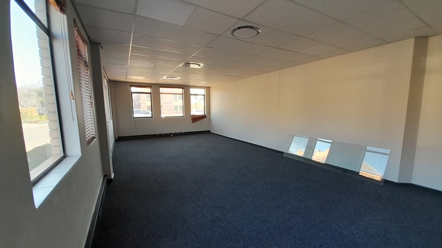 To Let Commercial Property for Rent in Faerie Glen Gauteng