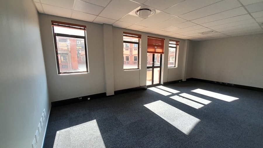 To Let Commercial Property for Rent in Faerie Glen Gauteng