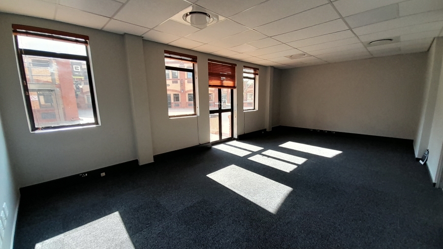 To Let Commercial Property for Rent in Faerie Glen Gauteng