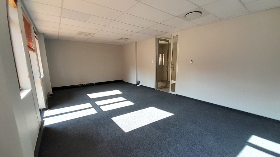 To Let Commercial Property for Rent in Faerie Glen Gauteng