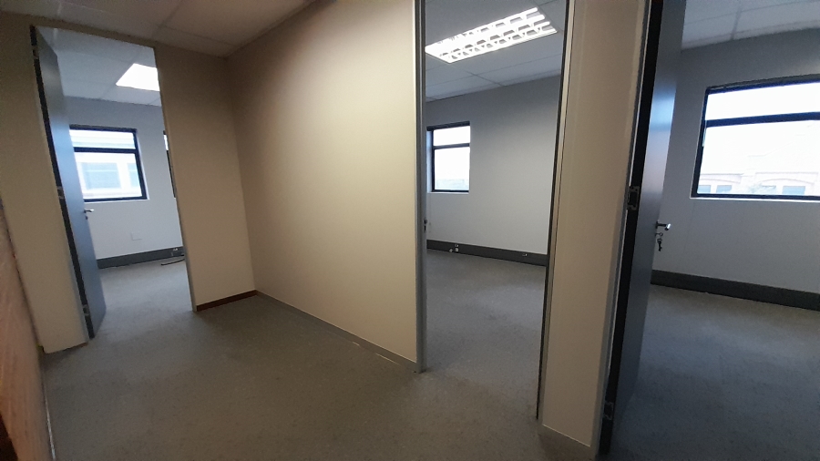 To Let Commercial Property for Rent in Faerie Glen Gauteng
