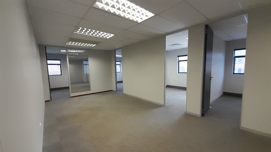 To Let Commercial Property for Rent in Faerie Glen Gauteng