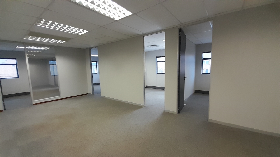 To Let Commercial Property for Rent in Faerie Glen Gauteng