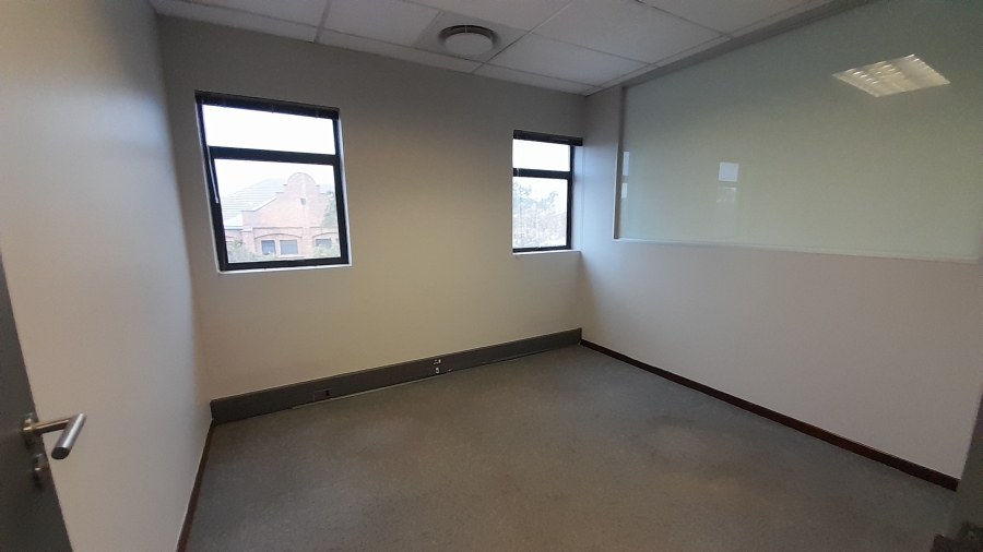 To Let Commercial Property for Rent in Faerie Glen Gauteng