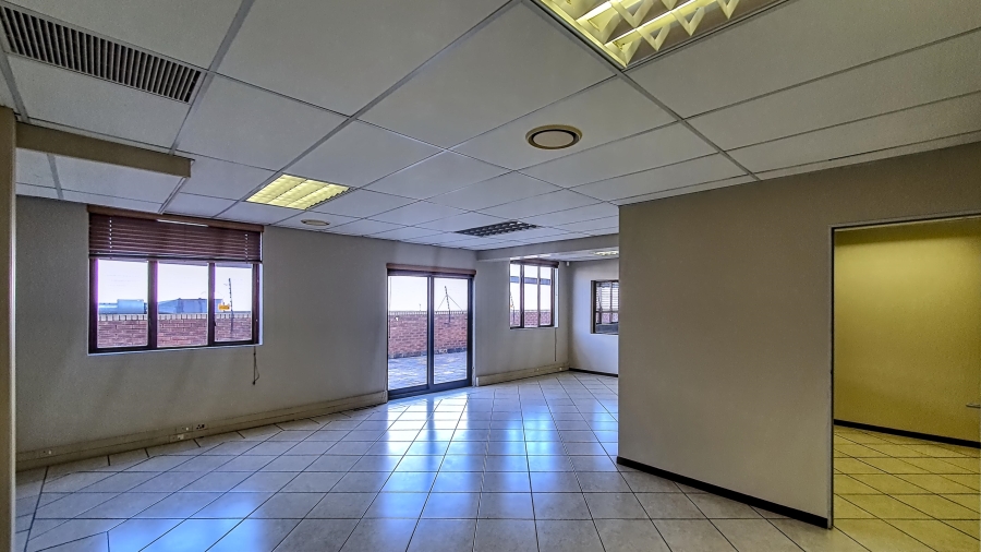To Let Commercial Property for Rent in Honeydew Gauteng