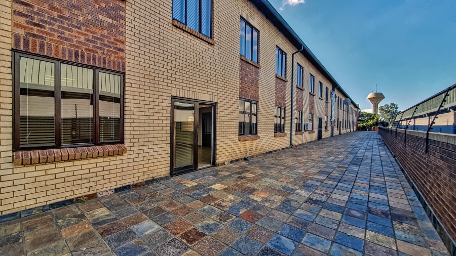 To Let Commercial Property for Rent in Honeydew Gauteng