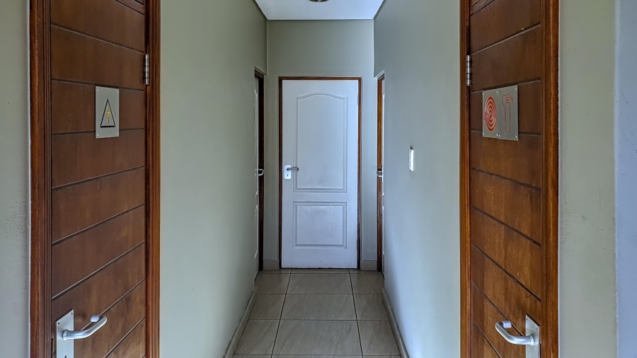 To Let Commercial Property for Rent in Honeydew Gauteng