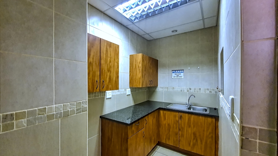 To Let Commercial Property for Rent in Honeydew Gauteng