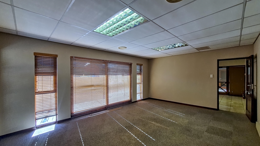 To Let Commercial Property for Rent in Honeydew Gauteng