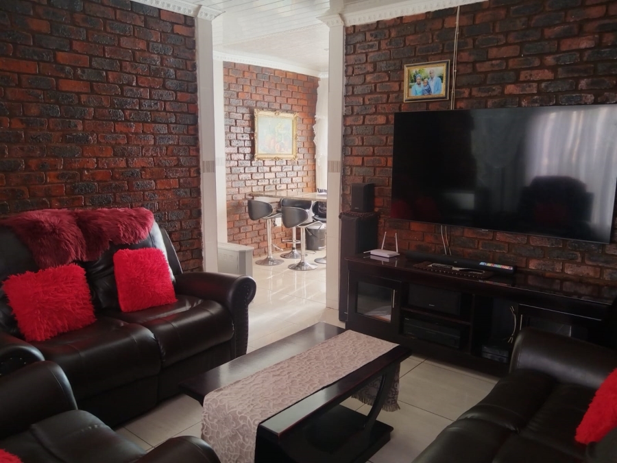3 Bedroom Property for Sale in Sebokeng Zone 10 Gauteng