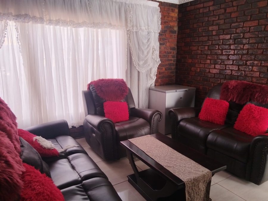 3 Bedroom Property for Sale in Sebokeng Zone 10 Gauteng
