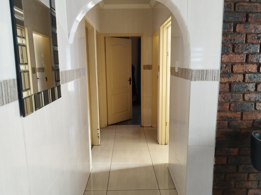 3 Bedroom Property for Sale in Sebokeng Zone 10 Gauteng