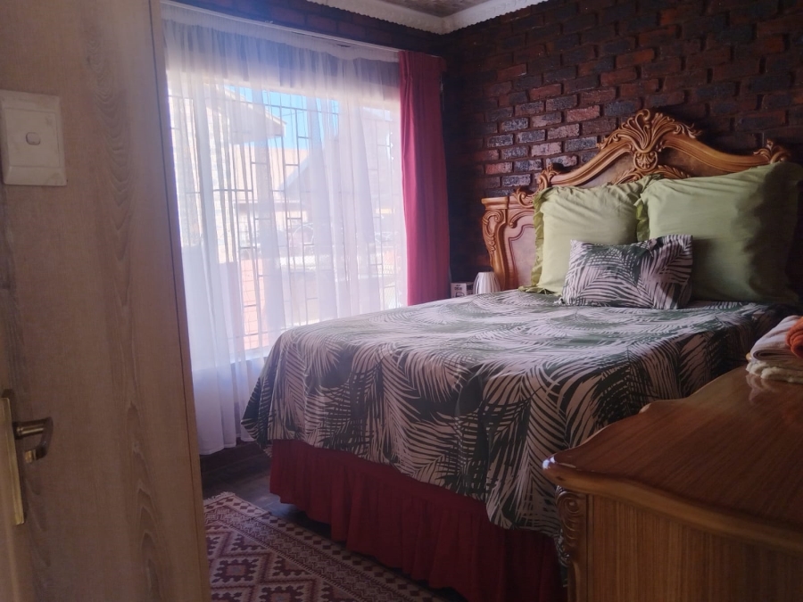 3 Bedroom Property for Sale in Sebokeng Zone 10 Gauteng