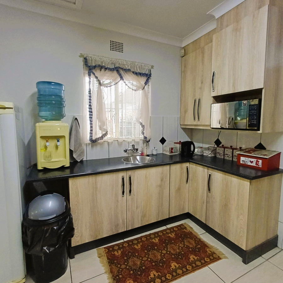 4 Bedroom Property for Sale in Meyerton Central Gauteng