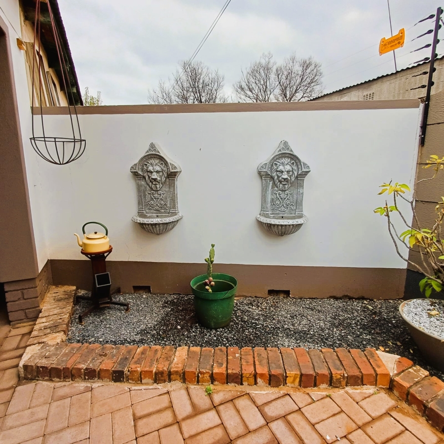 4 Bedroom Property for Sale in Meyerton Central Gauteng
