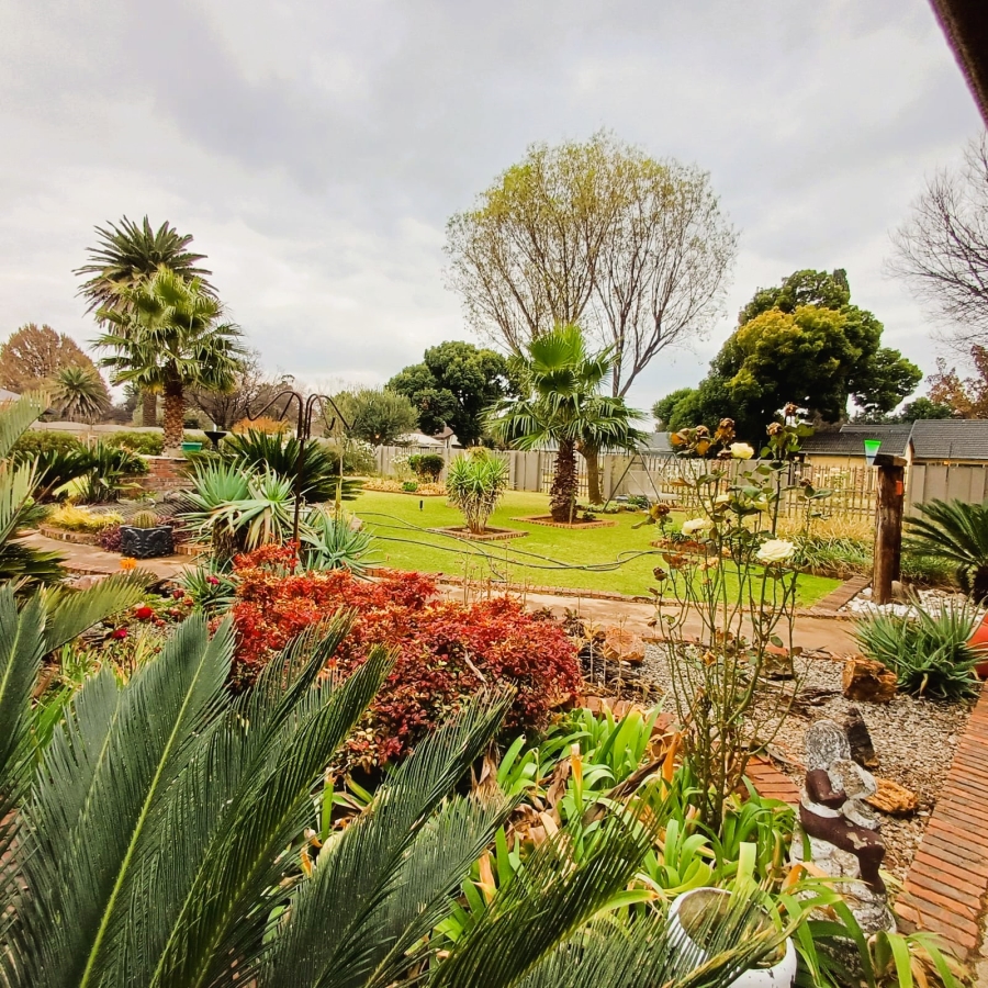 4 Bedroom Property for Sale in Meyerton Central Gauteng