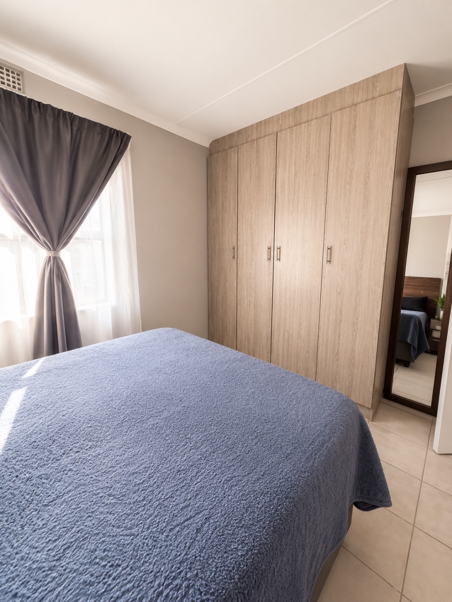 2 Bedroom Property for Sale in Heuweloord Gauteng