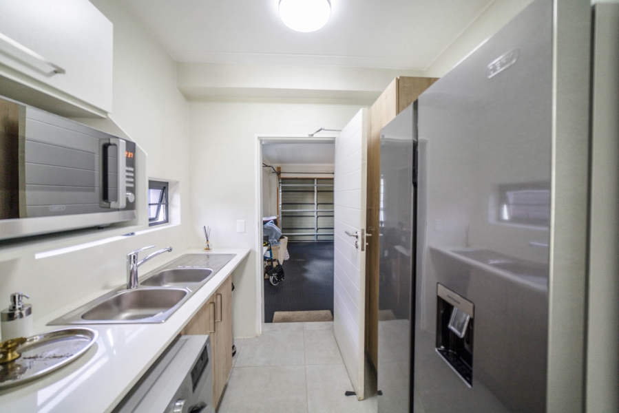 To Let 3 Bedroom Property for Rent in Craigavon Gauteng