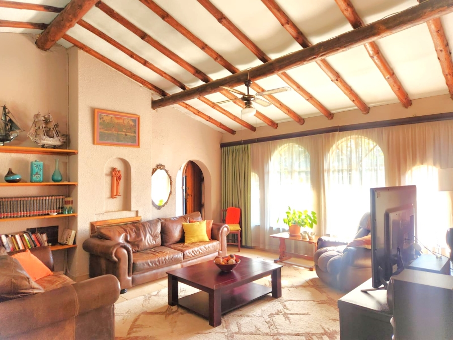 4 Bedroom Property for Sale in Doringkloof Gauteng